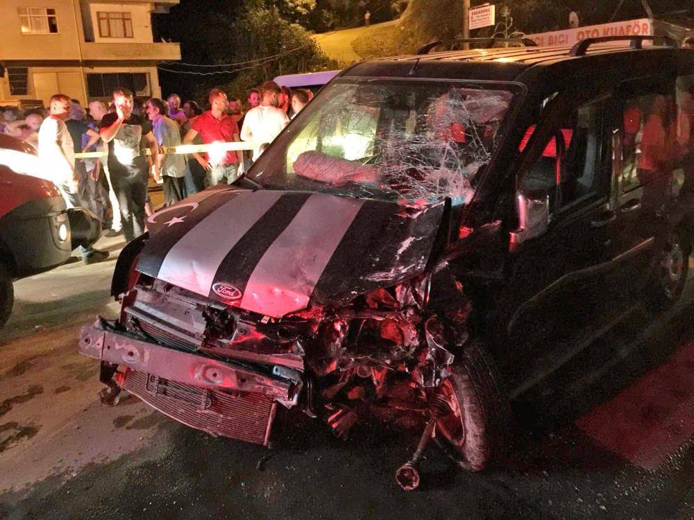 Rize'nin Pazar İlçesinde Trafik Kazası 1 ölü 2 yaralı. 2