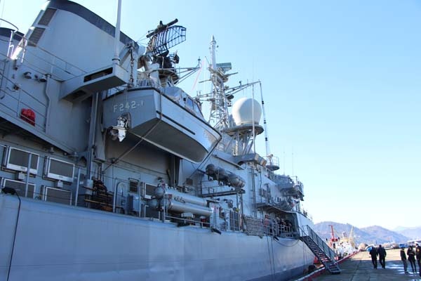 Trabzon Deniz Üssü'nün ilk askeri gemisi 12