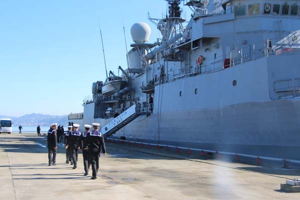 Trabzon Deniz Üssü'nün ilk askeri gemisi 5