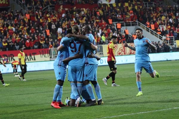 Göztepe Trabzonspor maçında neler oldu? 16