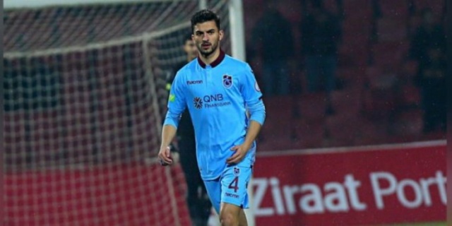 Trabzonspor'da Hüseyin Türkmen parlıyor 2