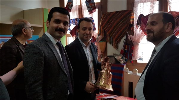 Zehra Kitapçıoğlu Anaokulu öğrencileri Trabzon'un kutuluş yıldönümünü kutladı 2