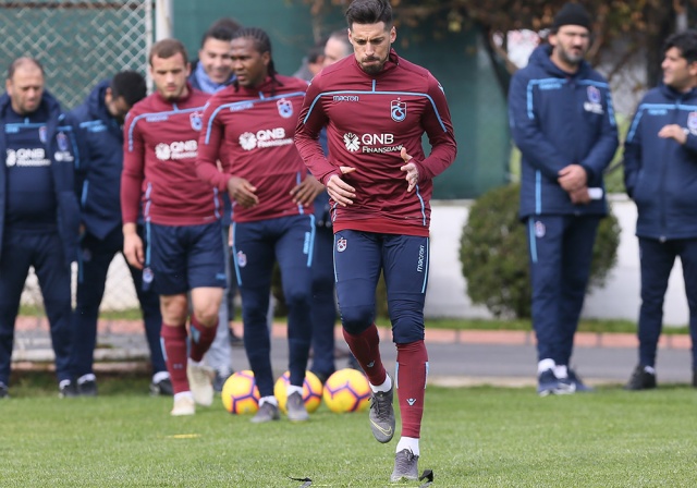 Trabzonspor'dan neşeli antrenman 17