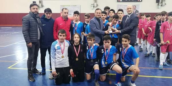 Trabzon'da Futsalın yıldızları belli oldu 7