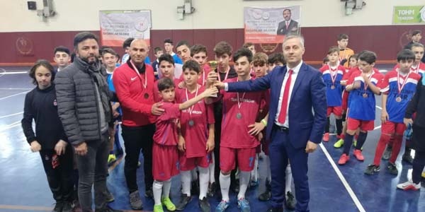 Trabzon'da Futsalın yıldızları belli oldu 12