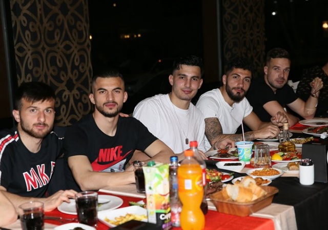Trabzonspor yemekte buluştu 11
