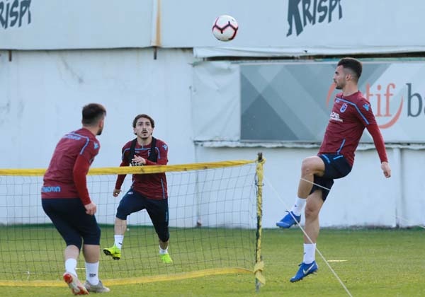 Trabzonspor Kayseri'ye hazırlanıyor 16