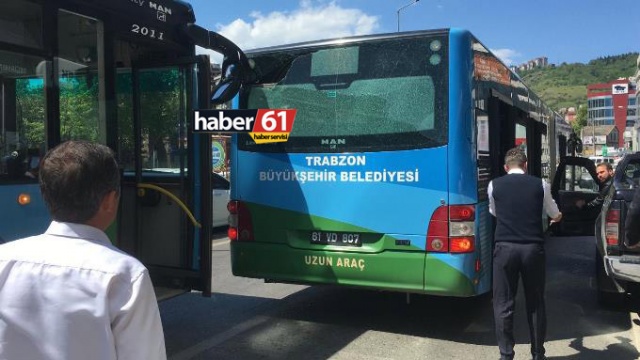 Trabzon'da otobüsler çarpıştı 3