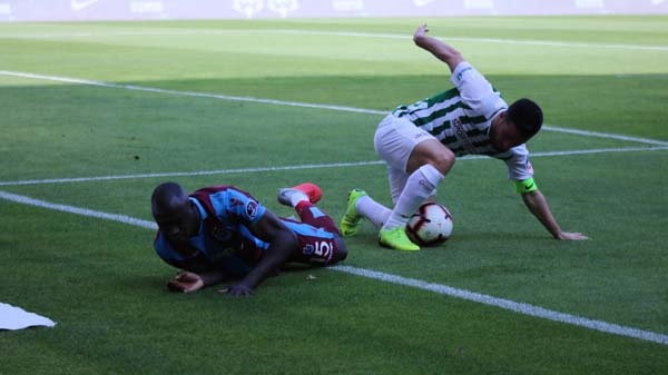 Konyaspor Trabzonspor maçında neler oldu? 15