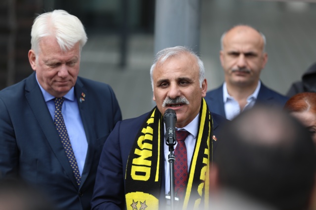 Dortmund'da Trabzon meydanı açıldı! 3