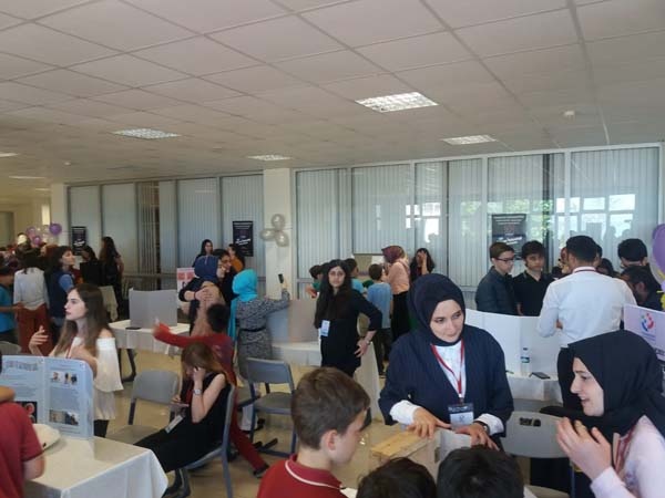 Trabzon’da 12. Fen ve Teknoloji proje sergisi açıldı 5