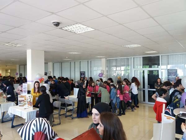 Trabzon’da 12. Fen ve Teknoloji proje sergisi açıldı 18