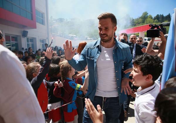 Trabzonsporlu futbolcular söyleşiye katıldı 4
