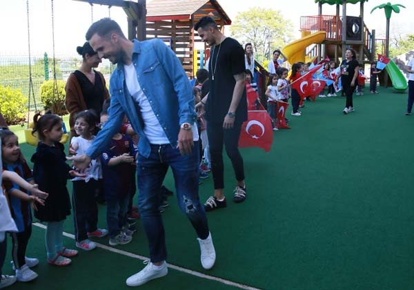 Trabzonsporlu futbolcular söyleşiye katıldı 3