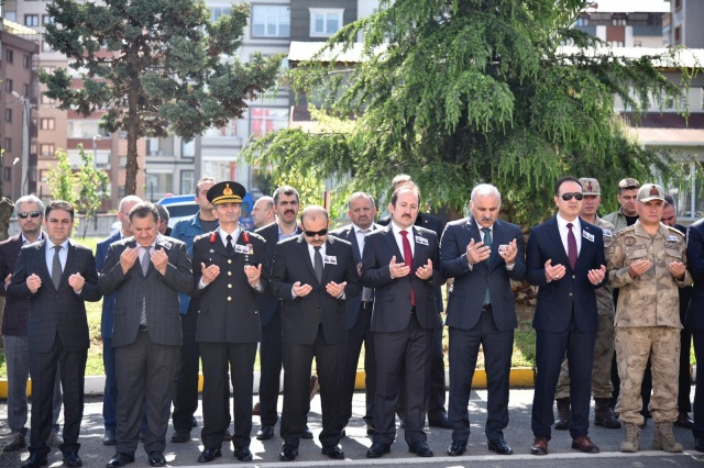 Trabzon şehitlerini uğurladı 10