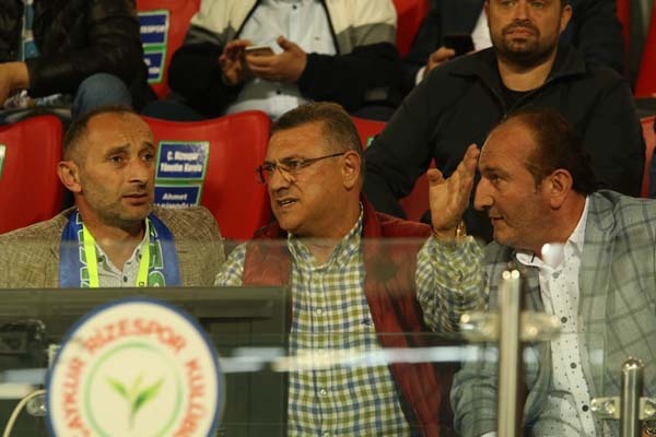 Rizespor Trabzonspor maçında neler oldu? 33