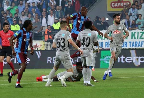 Rizespor Trabzonspor maçında neler oldu? 45