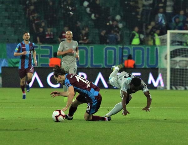 Rizespor Trabzonspor maçında neler oldu? 46