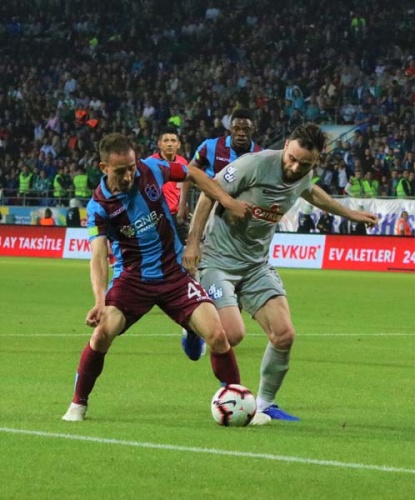 Rizespor Trabzonspor maçında neler oldu? 49