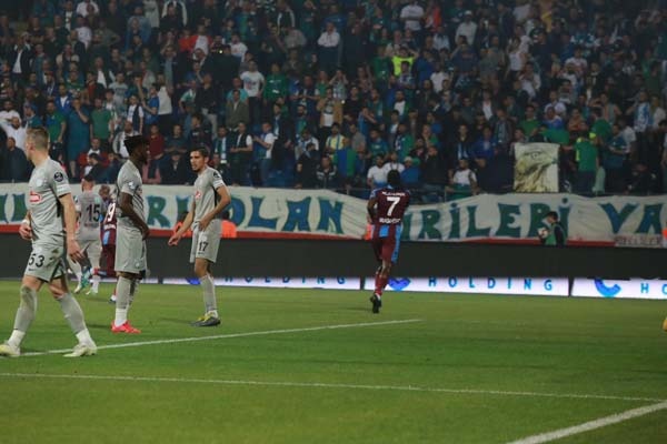 Rizespor Trabzonspor maçında neler oldu? 27