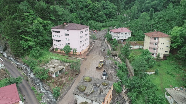 Trabzon’da o mahallesinde karneler dağıtılmadı! 3