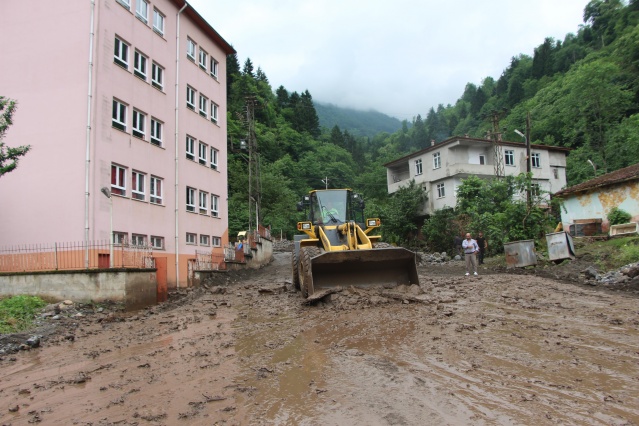 Trabzon’da o mahallesinde karneler dağıtılmadı! 9