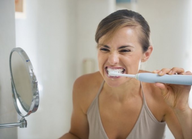 Doğru diş fırçalama nasıl olmalı? 3