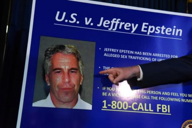 Sapık milyarder Jeffrey Epstein'in kan donduran tuzağı 6