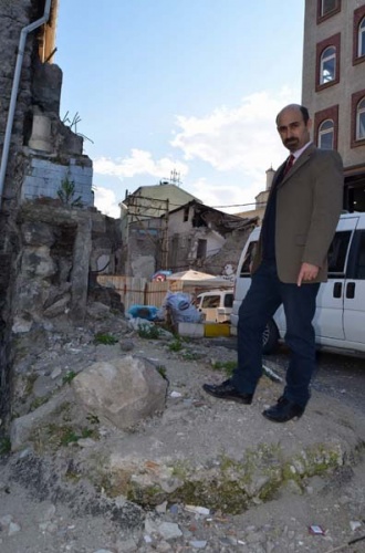 Trabzon’da 720 yıllık tarihi kale surları tescillendi 2