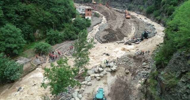 Araklı'daki sel felaketinin nedeni belirlendi 10