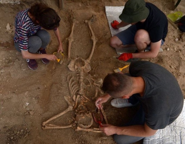 Karadeniz'de arkeologları şaşırtan iskelet... 2
