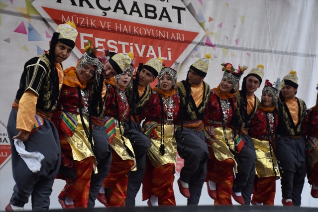 29. Uluslararası Akçaabat Müzik ve Halk Oyunları Festivali devam etti 13