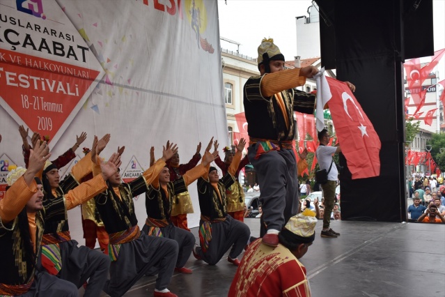 29. Uluslararası Akçaabat Müzik ve Halk Oyunları Festivali devam etti 8
