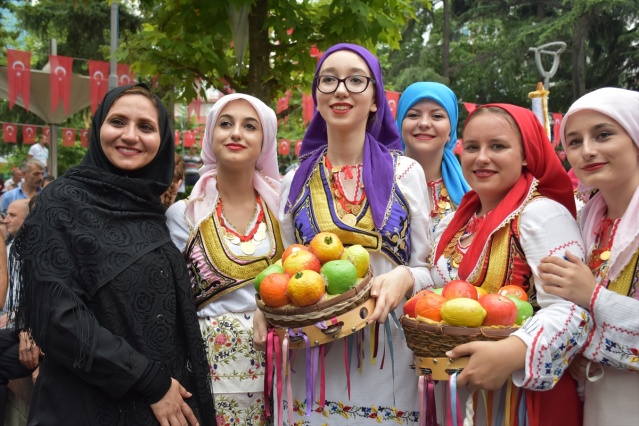 29. Uluslararası Akçaabat Müzik ve Halk Oyunları Festivali devam etti 11