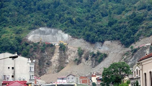 Doğal sit alanı Boztepe'de tünel ve yol inşaatına tepki 6