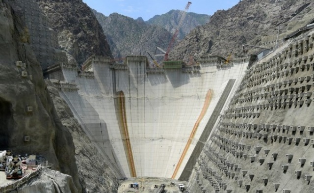 Yusufeli Barajı’nda gövde yüksekliği 115 metreye ulaştı 2