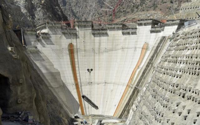 Yusufeli Barajı’nda gövde yüksekliği 115 metreye ulaştı 5
