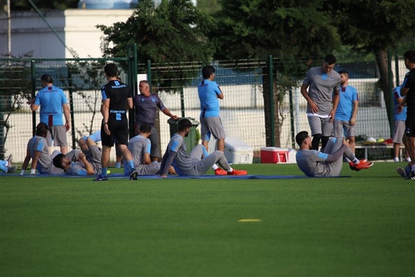 Trabzonspor, Prag maçı hazırlıklarına başladı 6