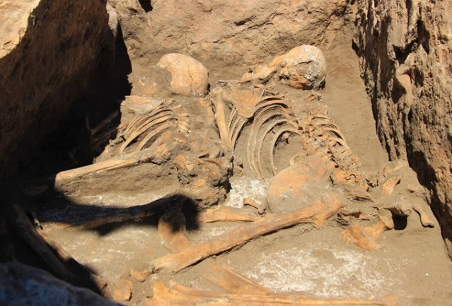 Kazı çalışmasında 5 bin yıllık iskeletler bulundu 8