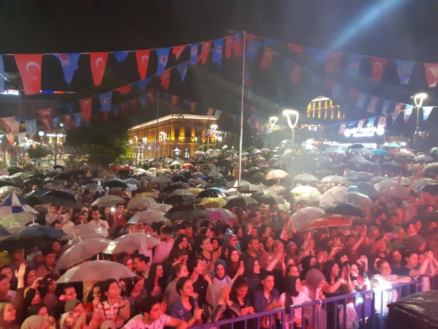Trabzon’da Uluslararası Horon Festivaline büyük ilgi 19