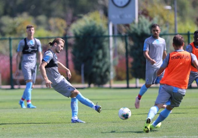 Trabzonspor'da AEK hazırlıkları 16