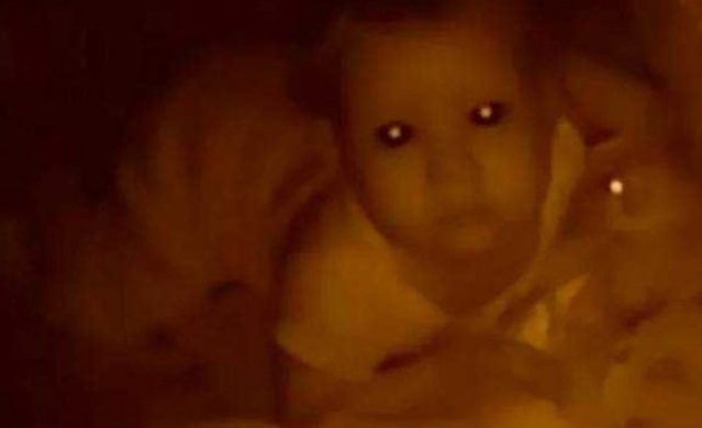 Bebek kamerasındaki korkunç anlar! 18