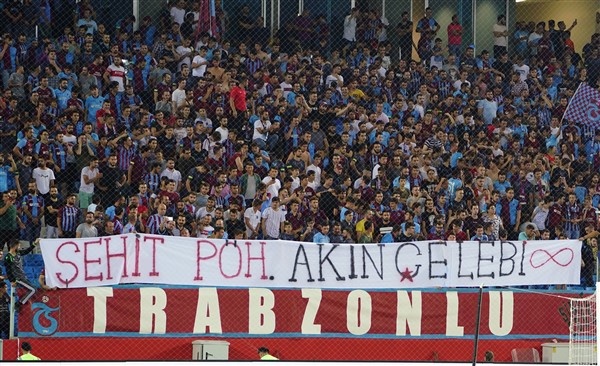 Trabzonspor - AEK maçında neler yaşandı? 25