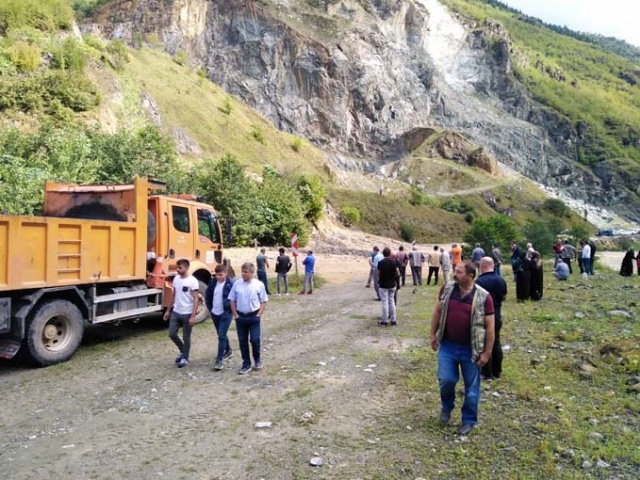 Trabzon'da şiddetli yağış hasara yol açtı 5