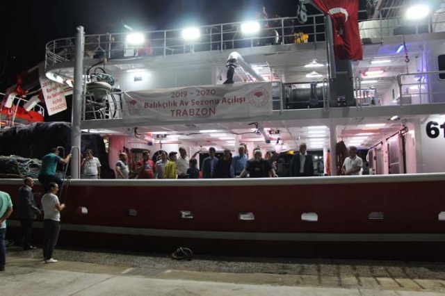 Trabzon'da Balıkçılar 'Vira Bismillah' dedi 8