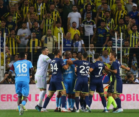 Fenerbahçe - Trabzonspor maçında neler yaşandı? 13