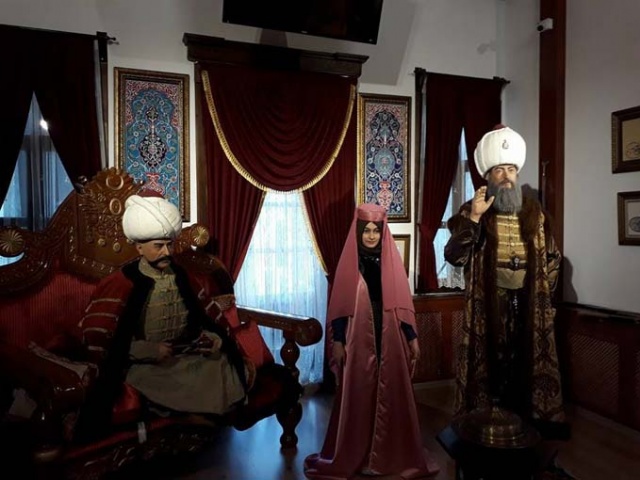Kanuni Sultan Süleyman Osmanlı Kültür Evi'ni en çok onlar ziyaret ediyor 2