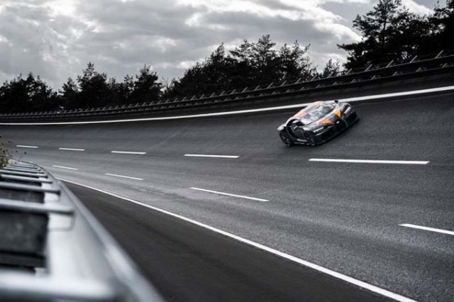 Bugatti Chiron dünya hız rekorunu kırdı 11