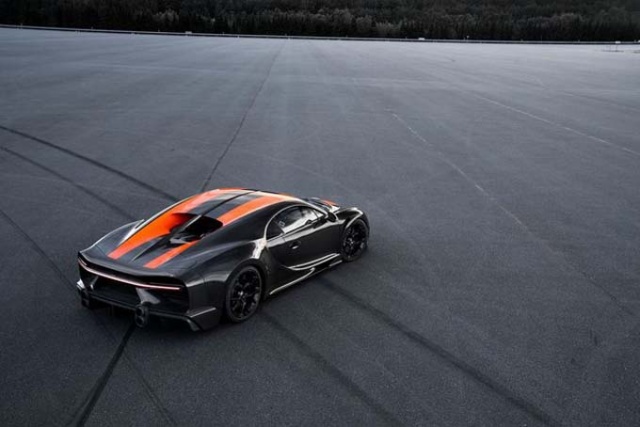 Bugatti Chiron dünya hız rekorunu kırdı 19