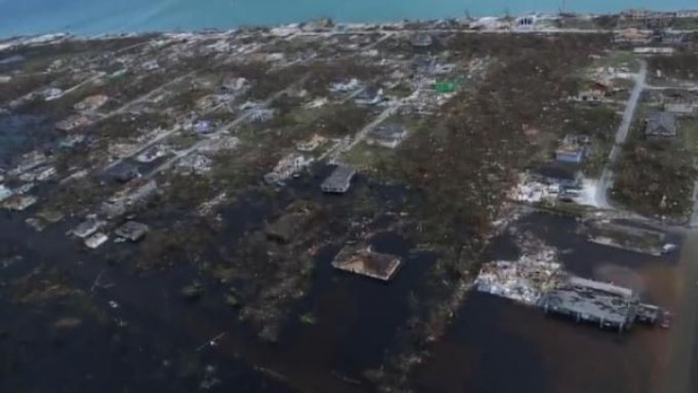 Kasırganın vurduğu Bahamalar havadan görüntülendi 4